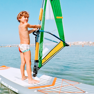 Scuola windsurf e Noleggio sup - Siws