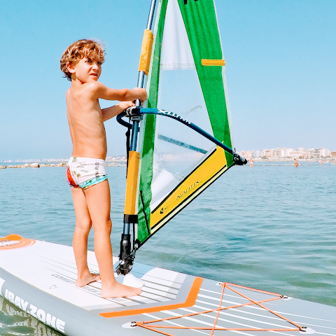 Scuola windsurf e Noleggio sup - Siws