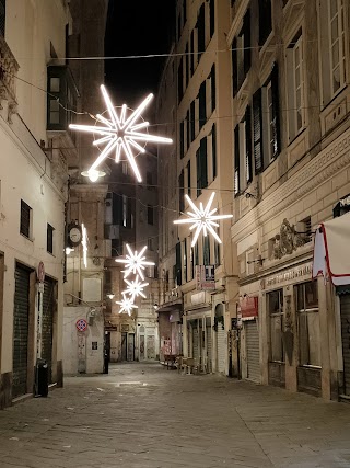 Torre Degli Orefici Dimora Medioevale