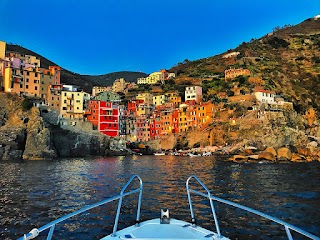 Cinque Terre Adventure Boat Tours