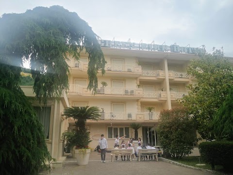 Green Park Hotel