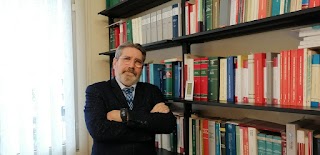 Avv. Luciano Barletta