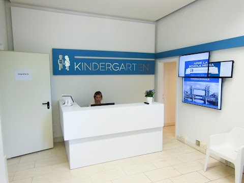 Kindergarten scuola media bilingue