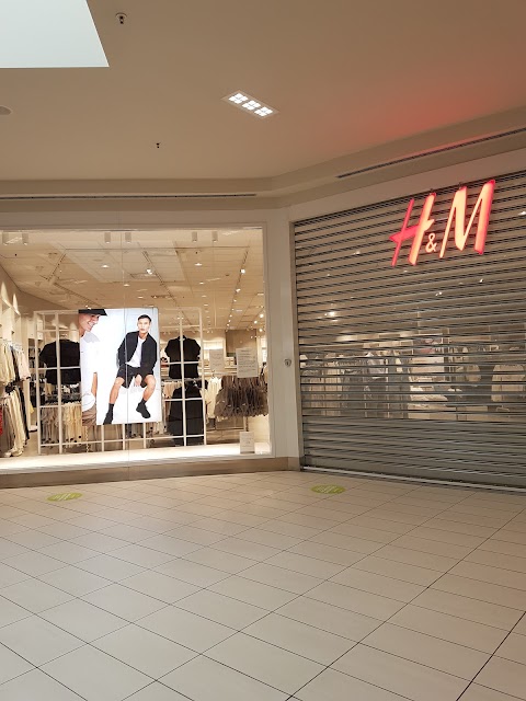 H&M