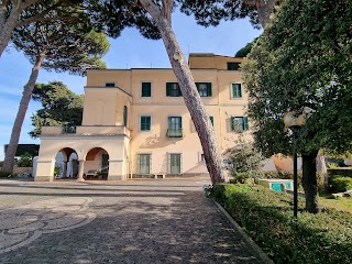 Scuola dell’Infanzia - Paritaria “Regina Apostolorum”