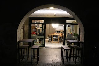 Sur Lie Enoteca