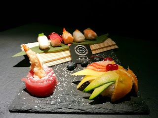 Maki contemporary sushi