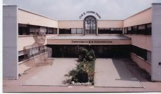 I.T.I. e Liceo delle Scienze Applicate Enrico Fermi