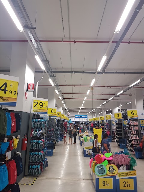 Decathlon Vado Ligure