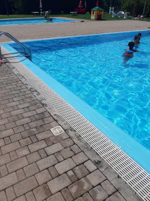 Piscina Tenuta di Campolungo-Orizzonte Blu