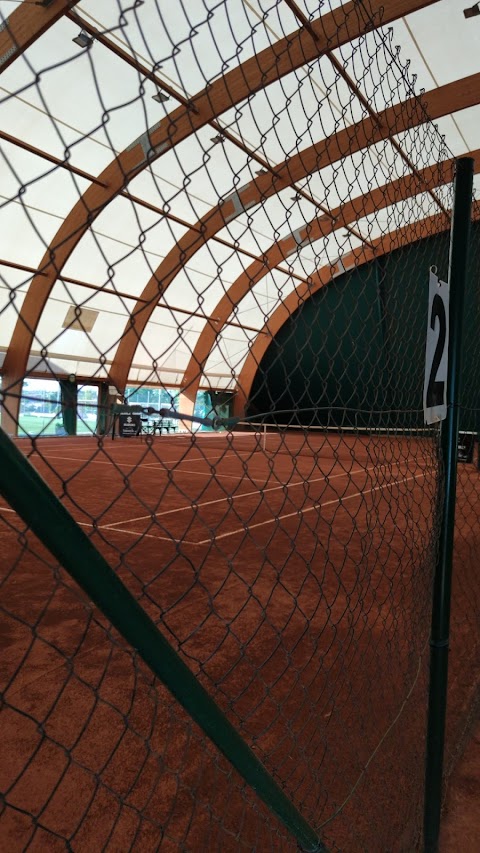 Circolo Tennis Outline