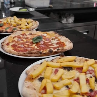 Pizzeria A' Luna Rossa