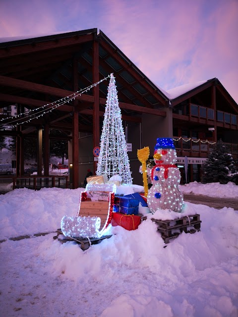 Caffetteria Del Colle Sestriere di Caffè 2035 srl