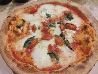 Ristorante Pizzeria Charlie