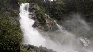 Cascata Di Lares