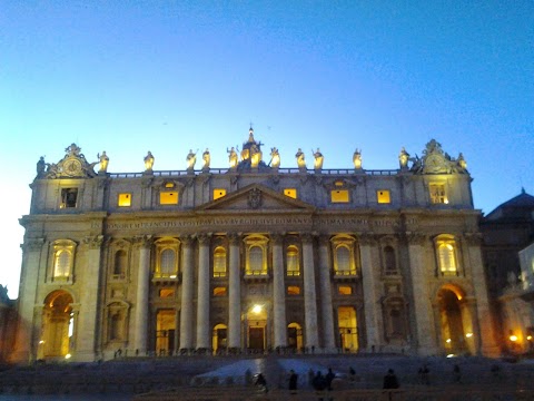 With a Roman Guide-Tours of Rome