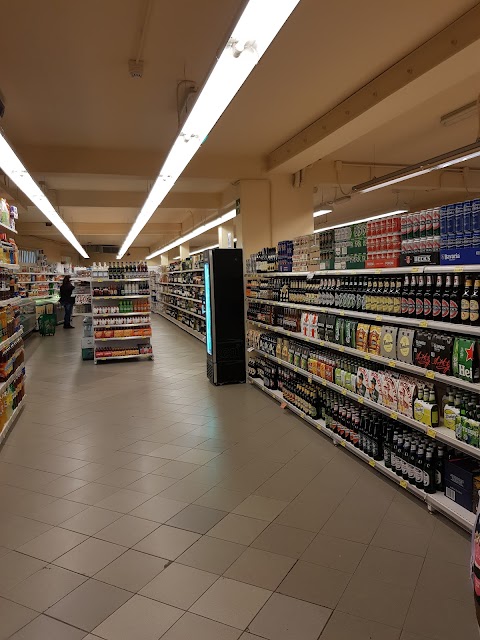 Claudio's Supermarket