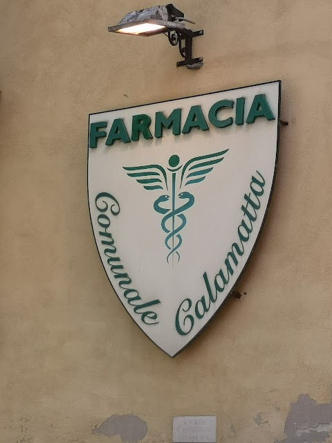 Farmacia Calamatta