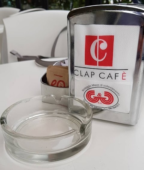 Clap Cafe