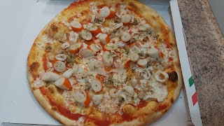 Pizza e kebab Madone