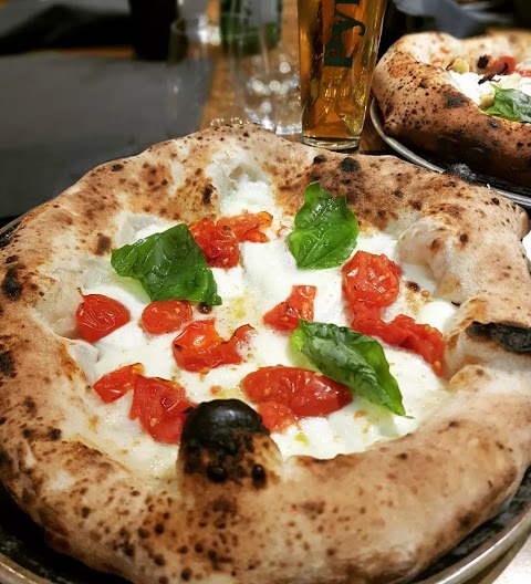 Matusa Pizzeria