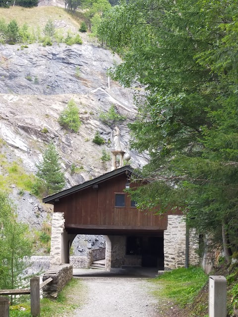 Parish Notre-Dame Du Charmaix-Modane