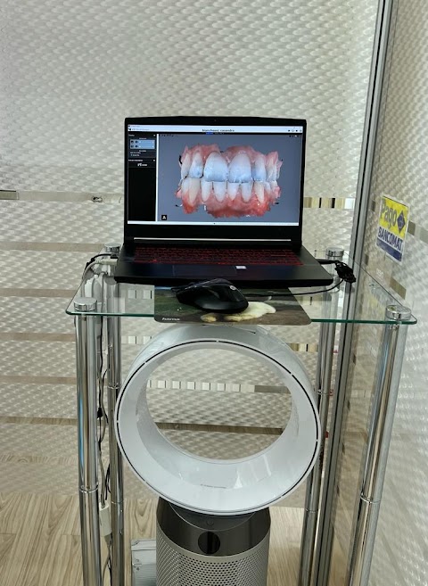 Studio Dentistico Dental White della Dott.ssa Maguina