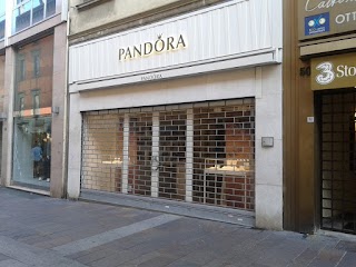 Pandora