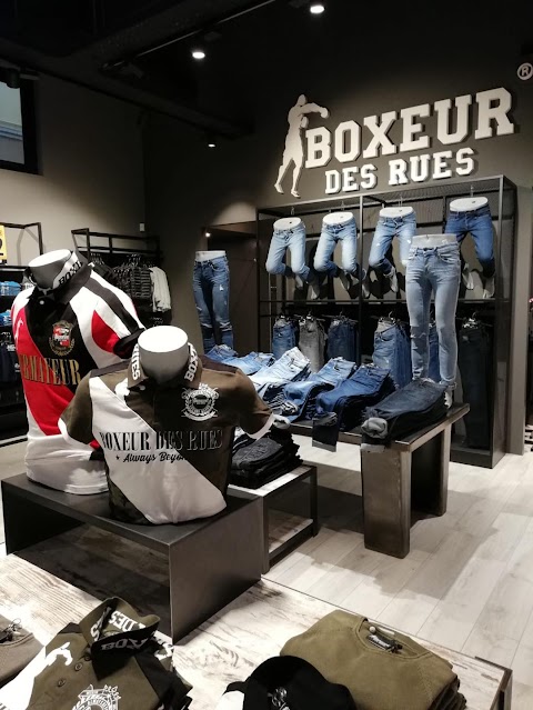 Boxeur Des Rues - Outlet Castel Guelfo