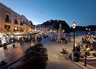 Lipari Marina Corta