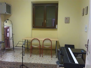 Scuola di musica - Associazione musicale "La voce in maschera" - Castelli Romani