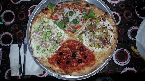 Pizzeria Del Corso Di Vasca Addolorata