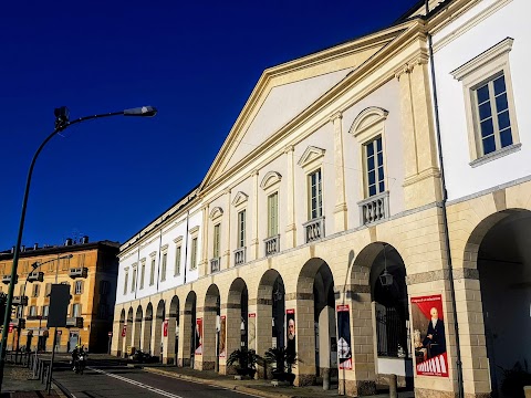 Accademia di Belle Arti Tadini