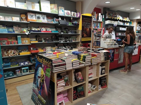 Mondadori Bookstore Sestri Levante