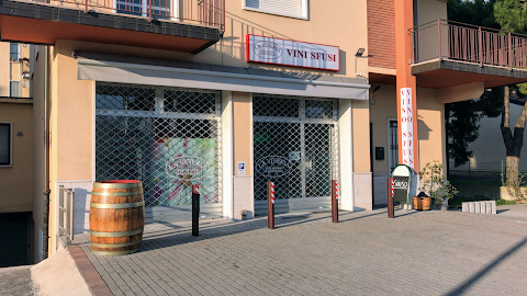 LA VINERIA - Vino Sfuso e in Bottiglia