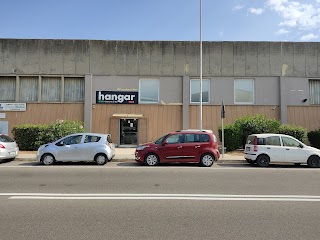 Bar Hangar