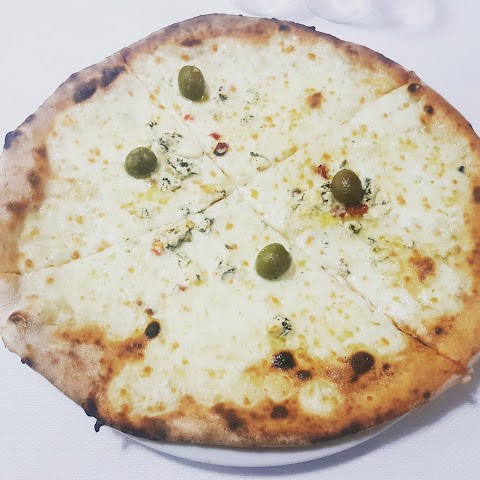 Pizzeria O'Luzzanese