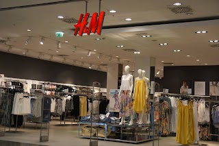 H&M