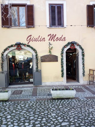 Giulia Moda