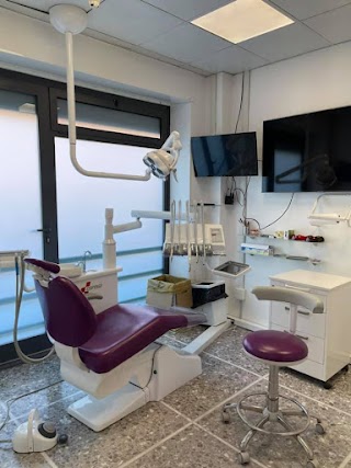 Studio Odontoiatrico Dott. ssa Maria Suciu