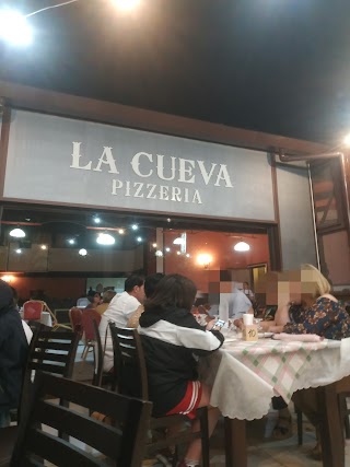 Pizzeria La Cueva