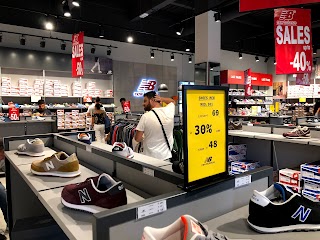 New Balance Outlet Agira