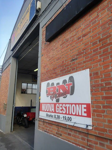 BN Gomme - gommista, negozio di pneumatici, cerchi, ricambi auto, moto, equilibratura