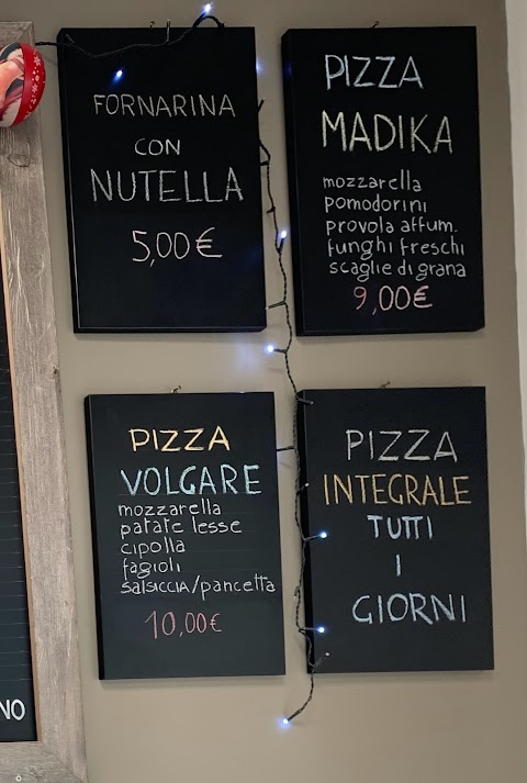 Pizzeria Vadoalmassimo Di Maioli Massimo