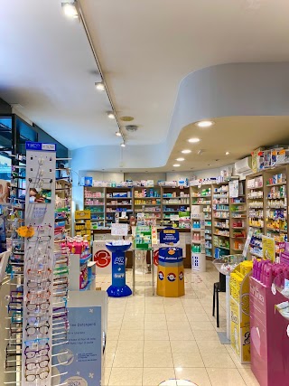 Farmacia Desenzani Villasanta