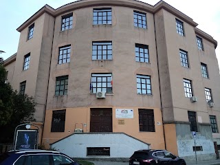 Istituto Di Istruzione Superiore G. De Nobili