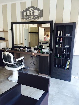 Uomo - Donna - Barber shop