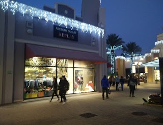 Replay Factory Outlet