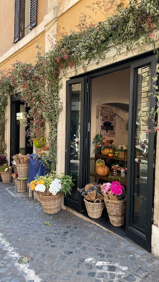 Frida's Roma - Monti | Italian Flower Stores