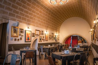 Iazzo Apulian Pub